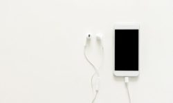 Адаптеры и наушники для iPhone как выбрать лучшее