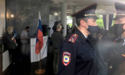 Четыре задержания и одна свадьба