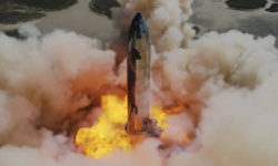 Епічно. SpaceX показала вогневе випробовування двигунів своєї мегаракети Starship — відео