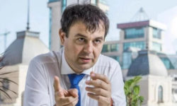 Грошей суттєво менше, ніж очікували. Під кінець року темпи зовнішнього фінансування пригальмували — Гетманцев