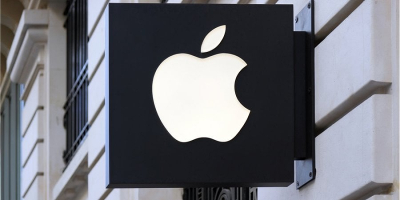 Хоче очолити індустрію. Apple непомітно інвестує мільярди доларів у&nbsp;створення ШІ