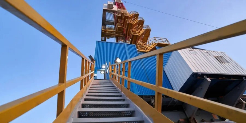 Із них сім іноземні. 25 компаній хочуть видобувати нафту та&nbsp;газ в&nbsp;Україні
