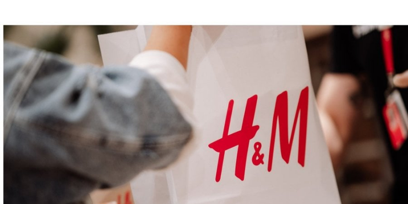 Модний гігант повертається. Де H&M планує відновити роботу своїх магазинів&nbsp;&mdash; перелік ТРЦ в&nbsp;Києві і Львові