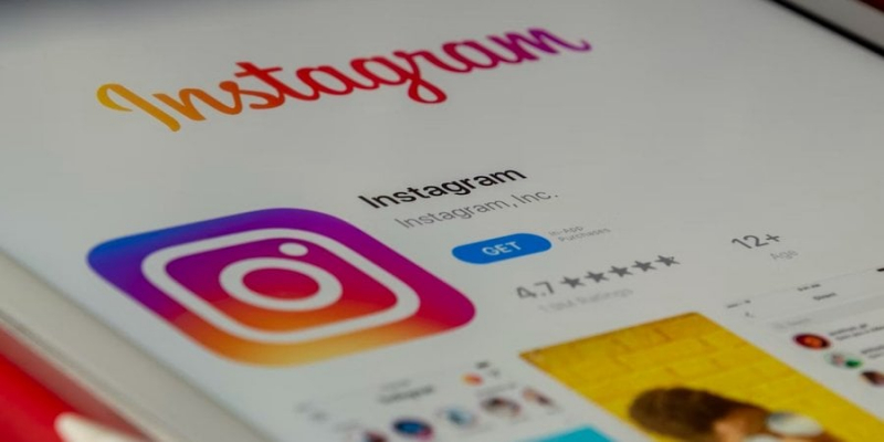 Нарешті. Instagram дозволив зберігати відео на&nbsp;телефон прямо через застосунок