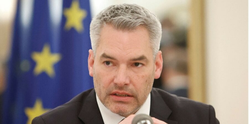 Нехаммер щось знає. Австрія готується до припинення транзиту російського газу через Україну — федеральний канцлер