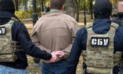 Обклав даниною «хіміків». СБУ затримала за хабарництво чиновника АМКУ