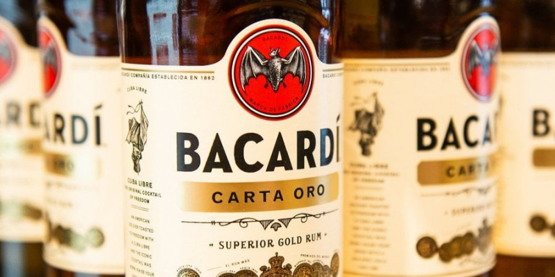 Обманщики. Bacardi обіцяв покинути російський ринок, але замість цього збільшив прибуток у&nbsp;РФ утричі
