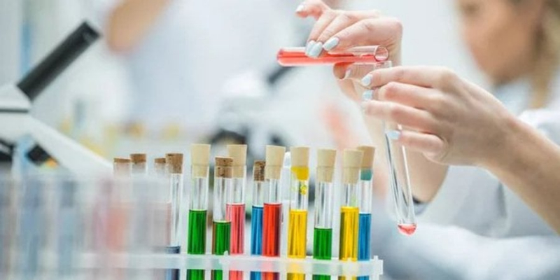 Подвійна користь. Учені навчилися переробляти пластик на&nbsp;мийні засоби
