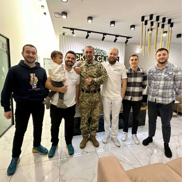 Позиція: Три запитання до Олени Полікарчик, засновниці БФ Dental Help UA