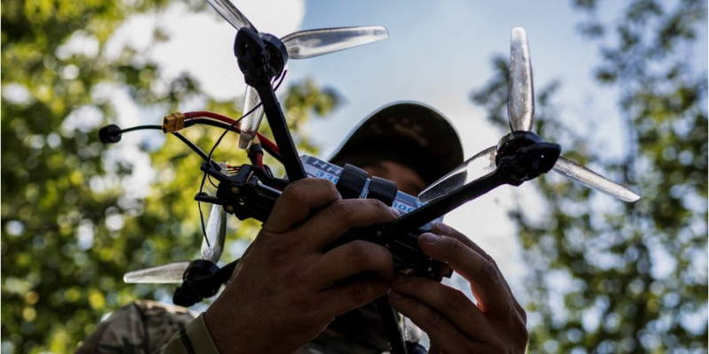 Працюють з&nbsp;трьома компаніями. Укроборонпром розгорнув виробництво FPV-дронів