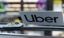 Просто, як виклик таксі. Uber запускає сервіс для пошуку помічників по дому