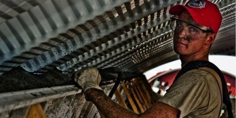 Роботодавці борються за&nbsp;працівників. Рейтинг найзатребуваніших фахівців та&nbsp;найвищих середніх зарплат в&nbsp;Україні