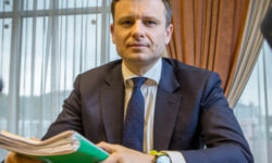 Розраховують на ослаблення курсу. Мінфін занепокоєний зміцненням гривні