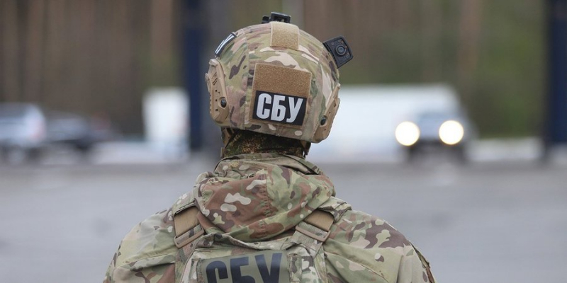Соски, клізми та&nbsp;китайські турнікети. Чому СБУ звинувачує Київгуму в&nbsp;постачанні медтоварів до&nbsp;РФ і чи&nbsp;тягне це&nbsp;на&nbsp;пособництво агресору?