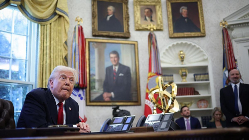 Трамп заявил, что хотел бы стать новым Папой Римским