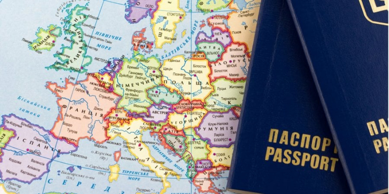 Українські пенсіонери за кордоном: що потрібно зробити до 31 грудня