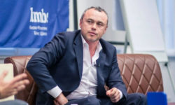 «Українські ЗМІ підхопили фейки». Черняк прокоментував заочний арешт і наявність бізнесу в Росії