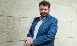 Вони відновлюють все з нуля. Що насправді з Київстаром, коли він стане на ноги й що зачепило найбільше — інтерв’ю з Чернишовим