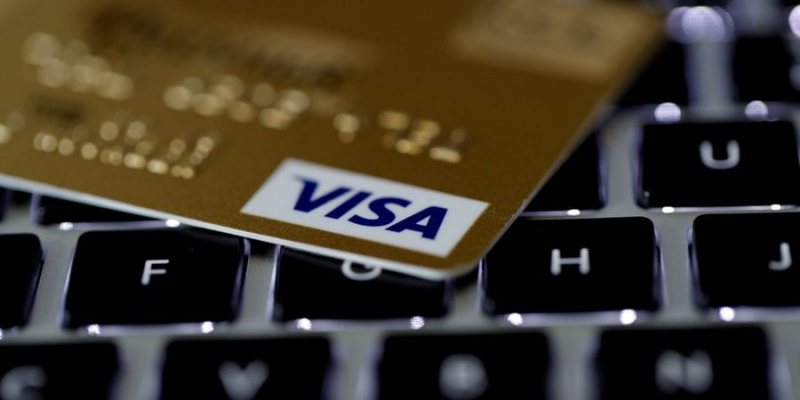 Вперше у&nbsp;світі. Visa та&nbsp;ПриватБанк запустили нову програму цифрової автентифікації платежів